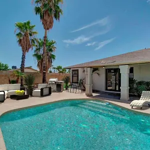https://kierland-villa-north-scottsdale-home-w-poolwalk-to.scottsdalehotels.org